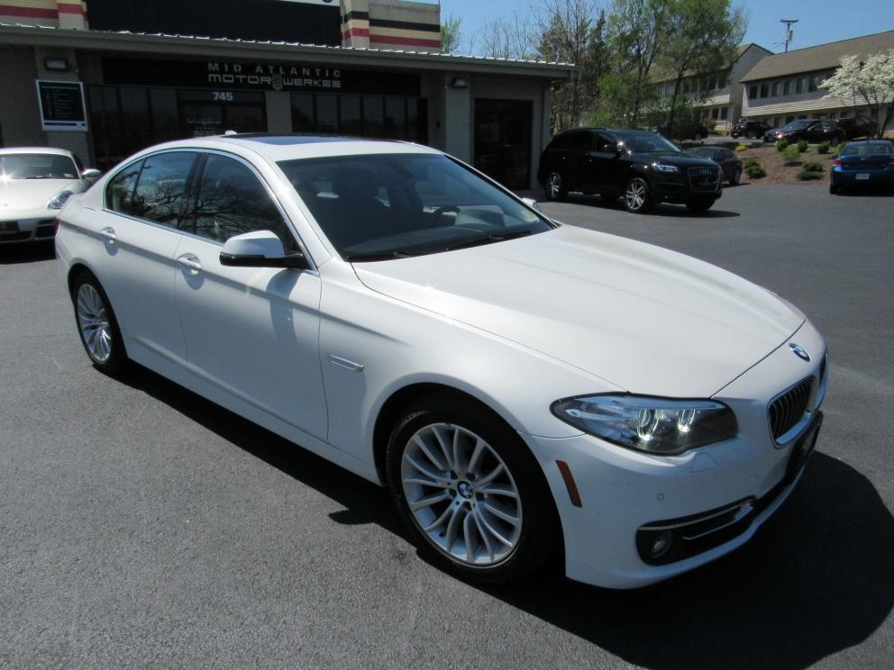 Image for 2015 BMW 528i xDrive Luxury Line w/ Multi Contour Seats