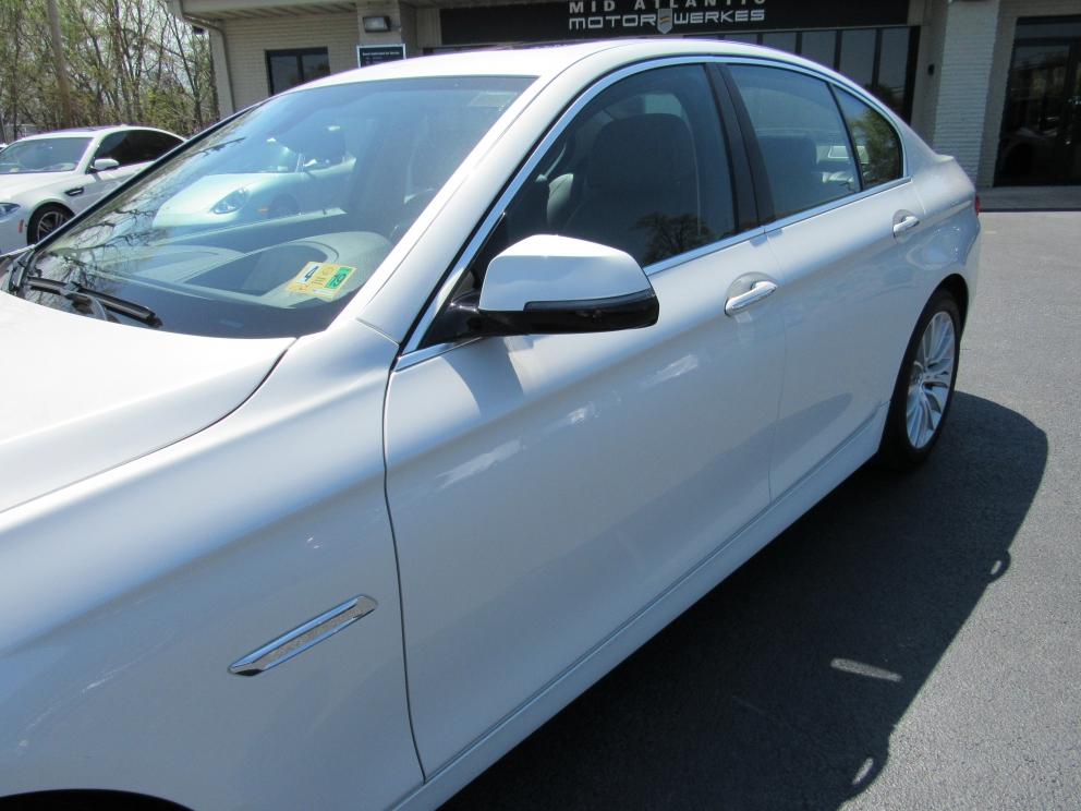 Image for 2015 BMW 528i xDrive Luxury Line w/ Multi Contour Seats