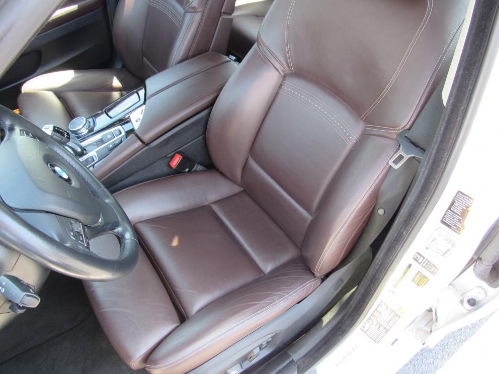 Image for 2015 BMW 528i xDrive Luxury Line w/ Multi Contour Seats