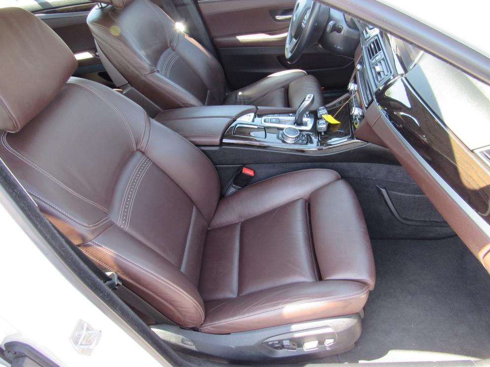 Image for 2015 BMW 528i xDrive Luxury Line w/ Multi Contour Seats