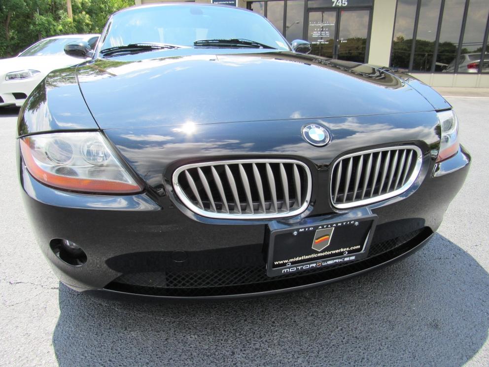 Image for 2003 BMW Z4 3.0 Premium Former Certified Pre-Owned