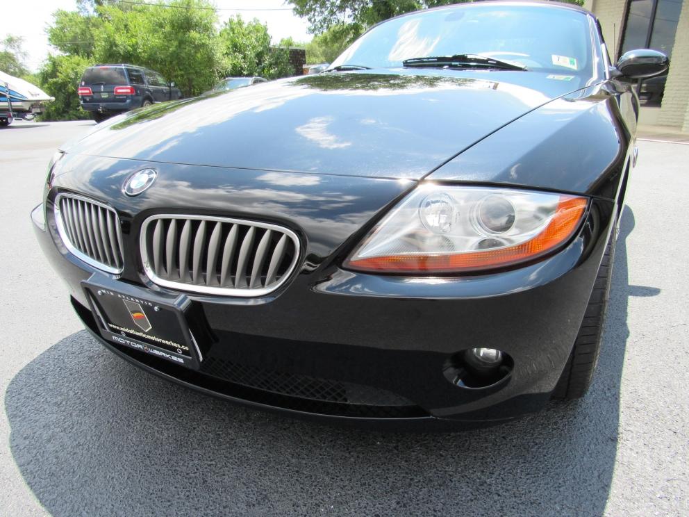 Image for 2003 BMW Z4 3.0 Premium Former Certified Pre-Owned
