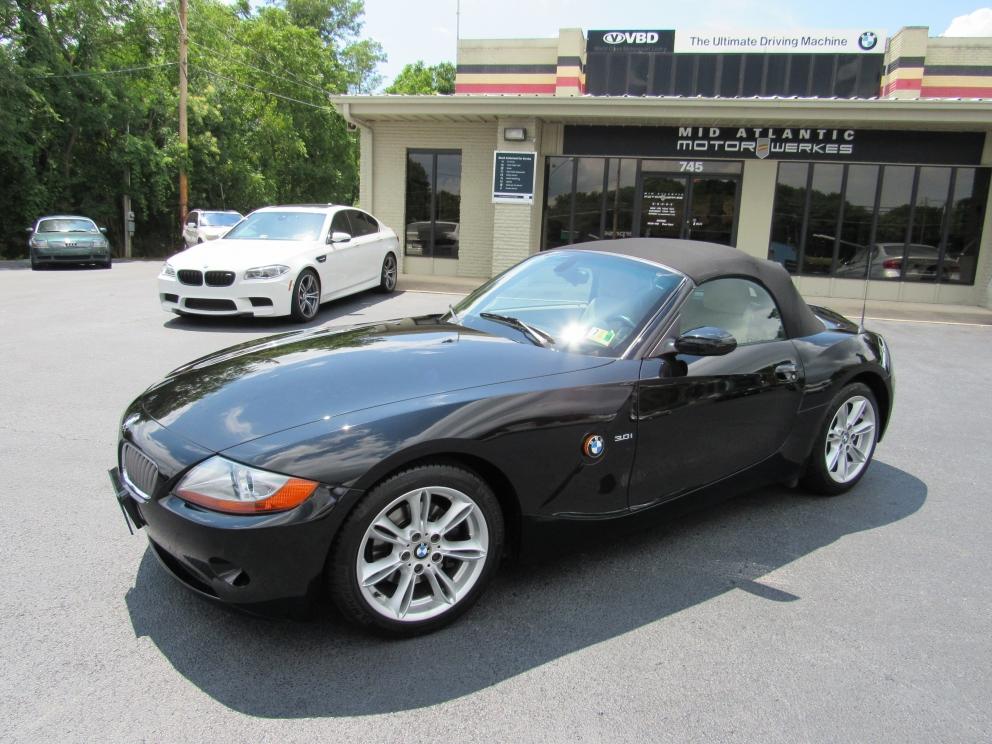 Image for 2003 BMW Z4 3.0 Premium Former Certified Pre-Owned