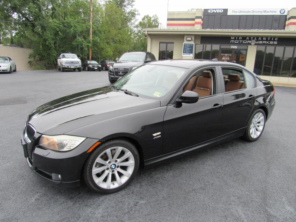 Image for 2009 BMW 328i xDrive 6-Speed Manual 1 Owner!