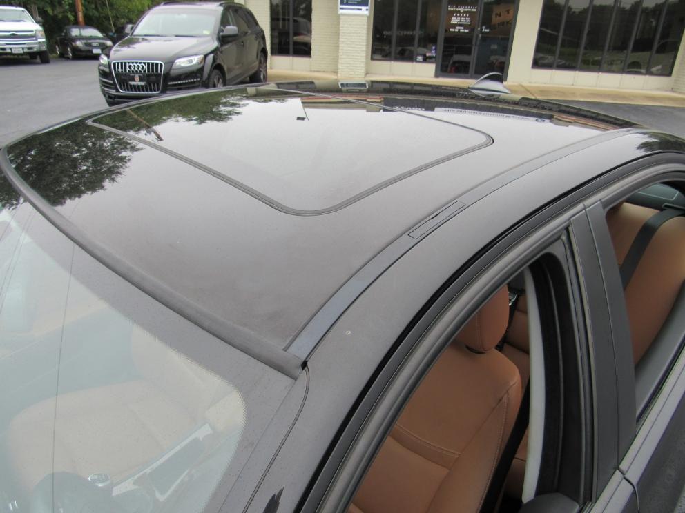 Image for 2009 BMW 328i xDrive 6-Speed Manual 1 Owner!