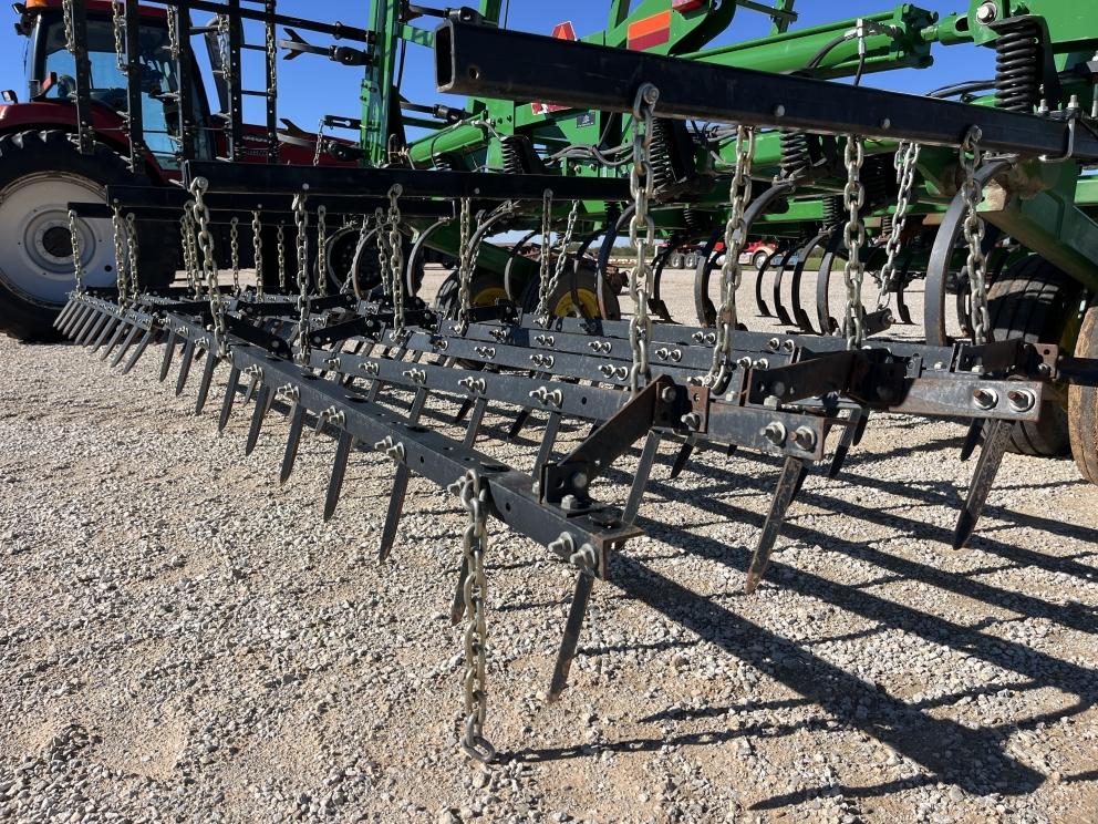 Image for 2014 John Deere 2210