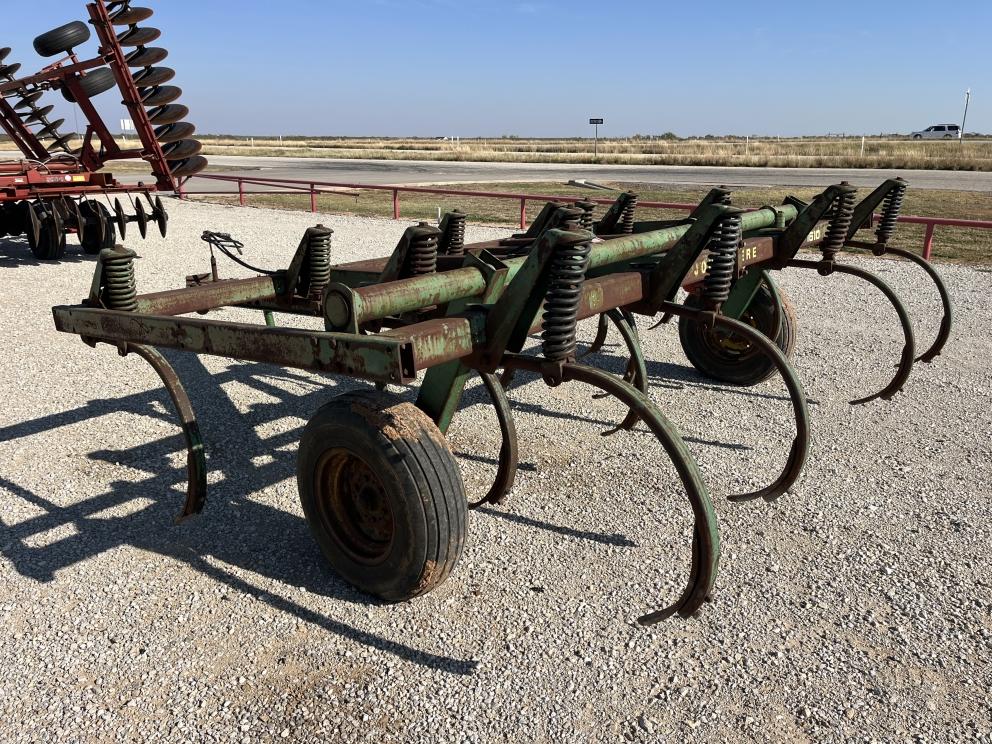 Image for John Deere 1610