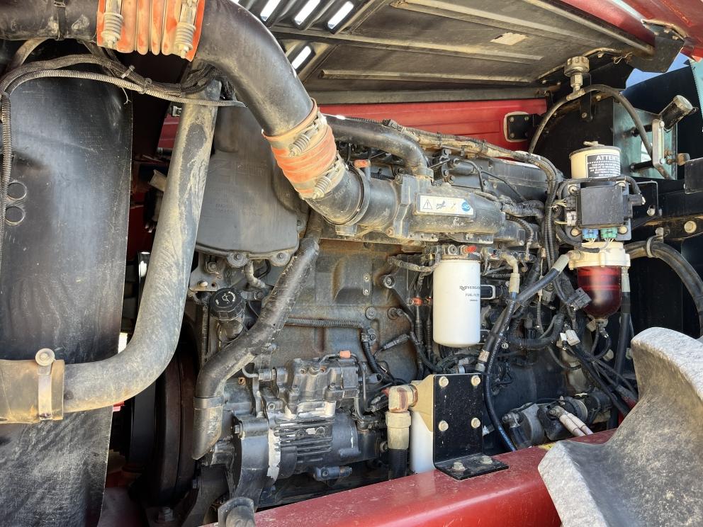 Image for 2017 Versatile 610