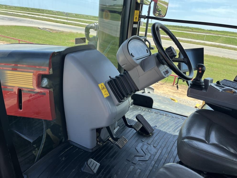 Image for 2017 Versatile 610