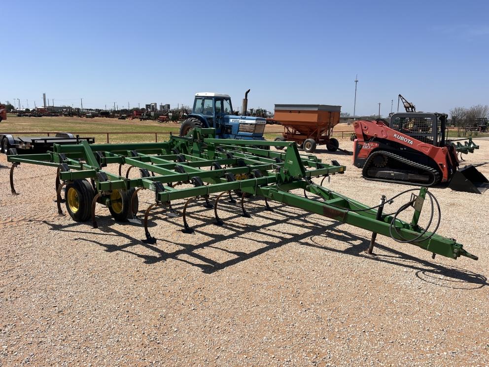 Image for 1998 John Deere 980