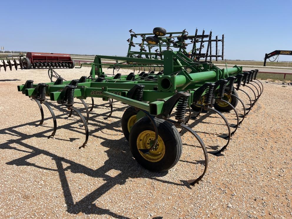 Image for 1998 John Deere 980