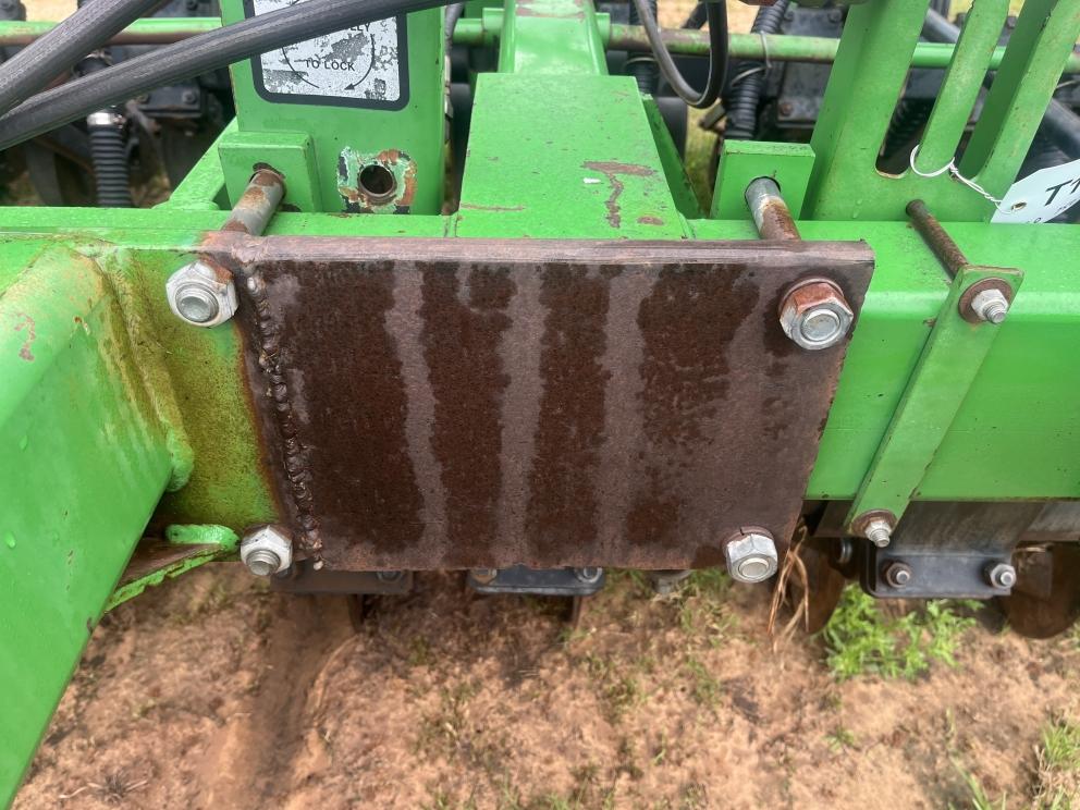 Image for 1993 John Deere 750