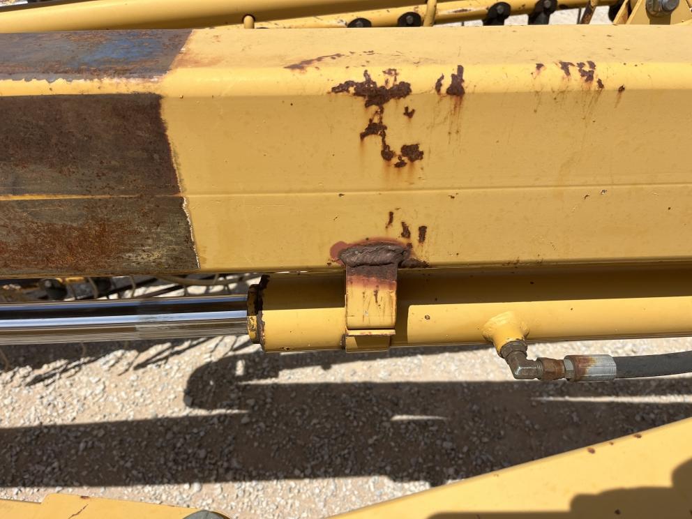Image for 2008 Vermeer R2300