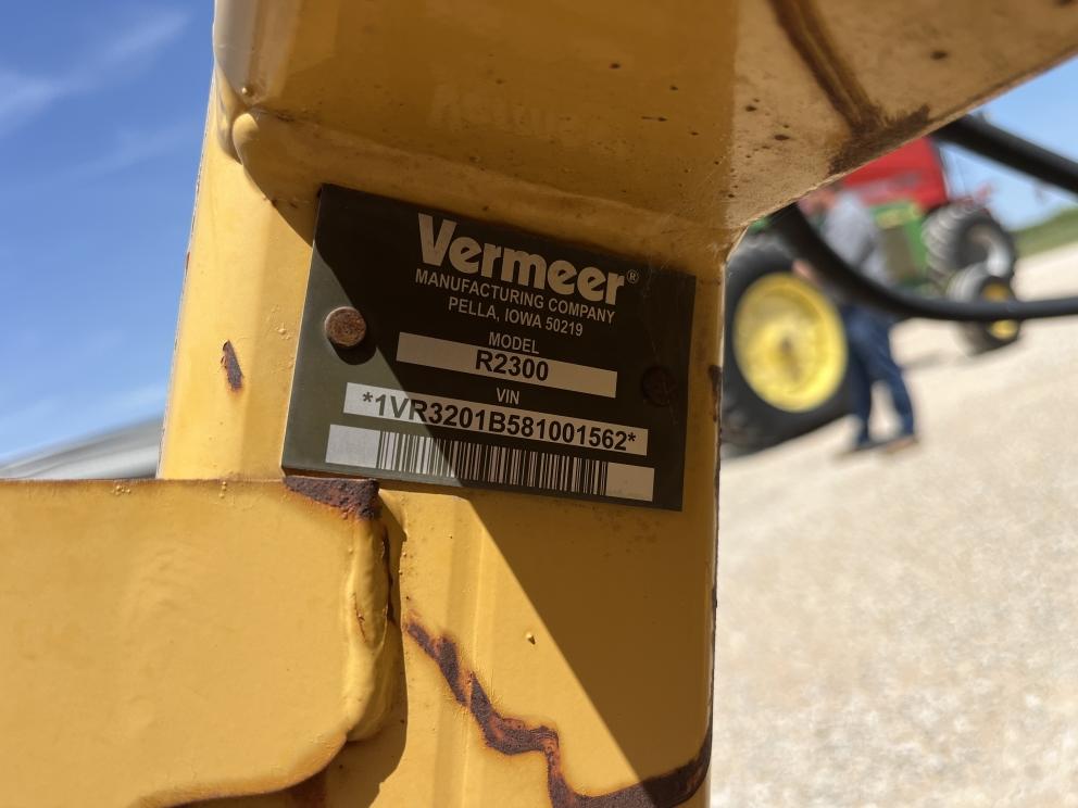 Image for 2008 Vermeer R2300