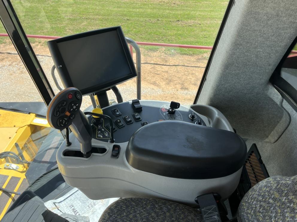 Image for 2022 New Holland SPEEDROWER 220 PLUS