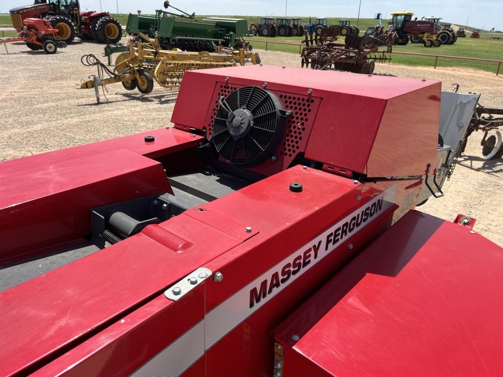 Image for 2020 Massey Ferguson 1840