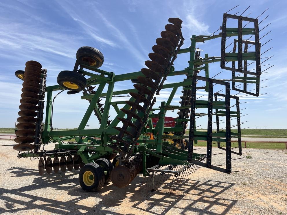 Image for 2009 John Deere 637