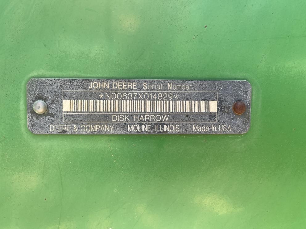 Image for 2009 John Deere 637