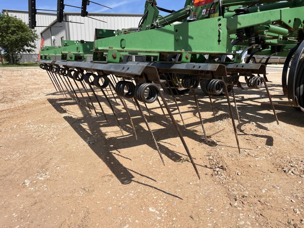 Image for 1997 John Deere 980