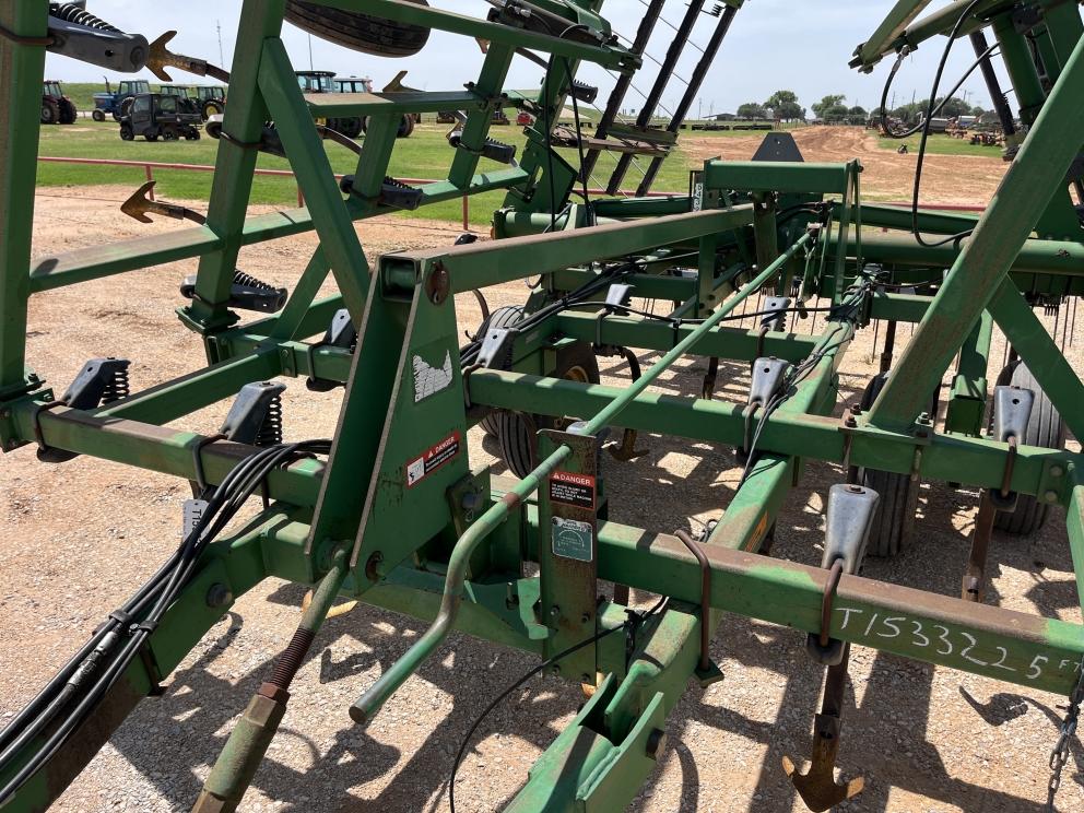 Image for 1993 John Deere 980