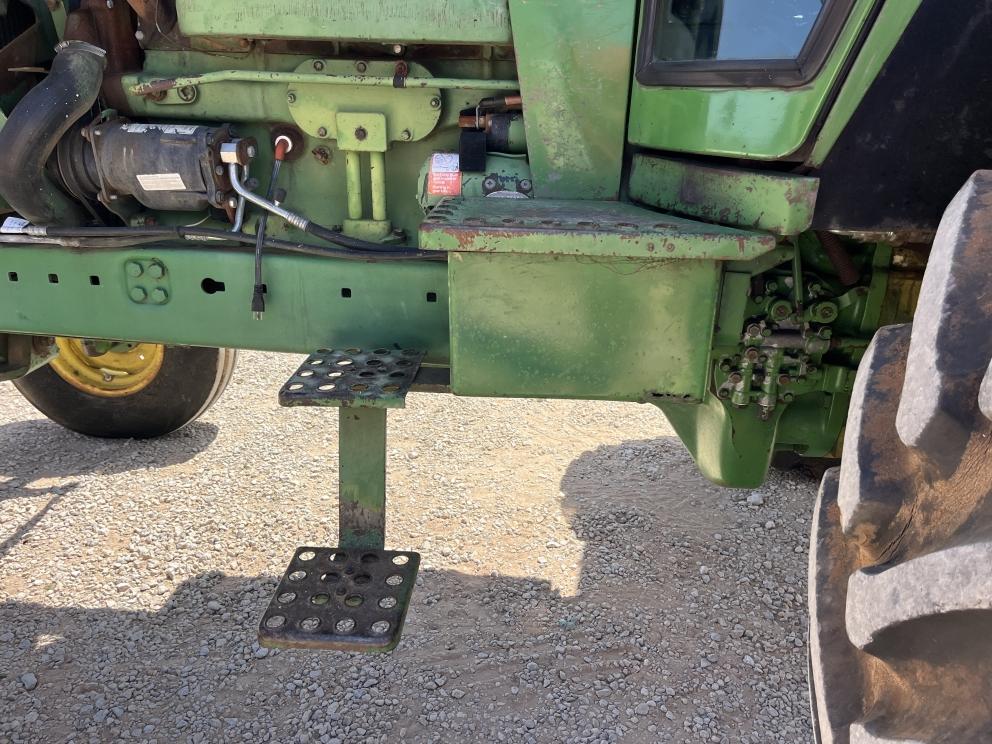 Image for 1979 John Deere 4240