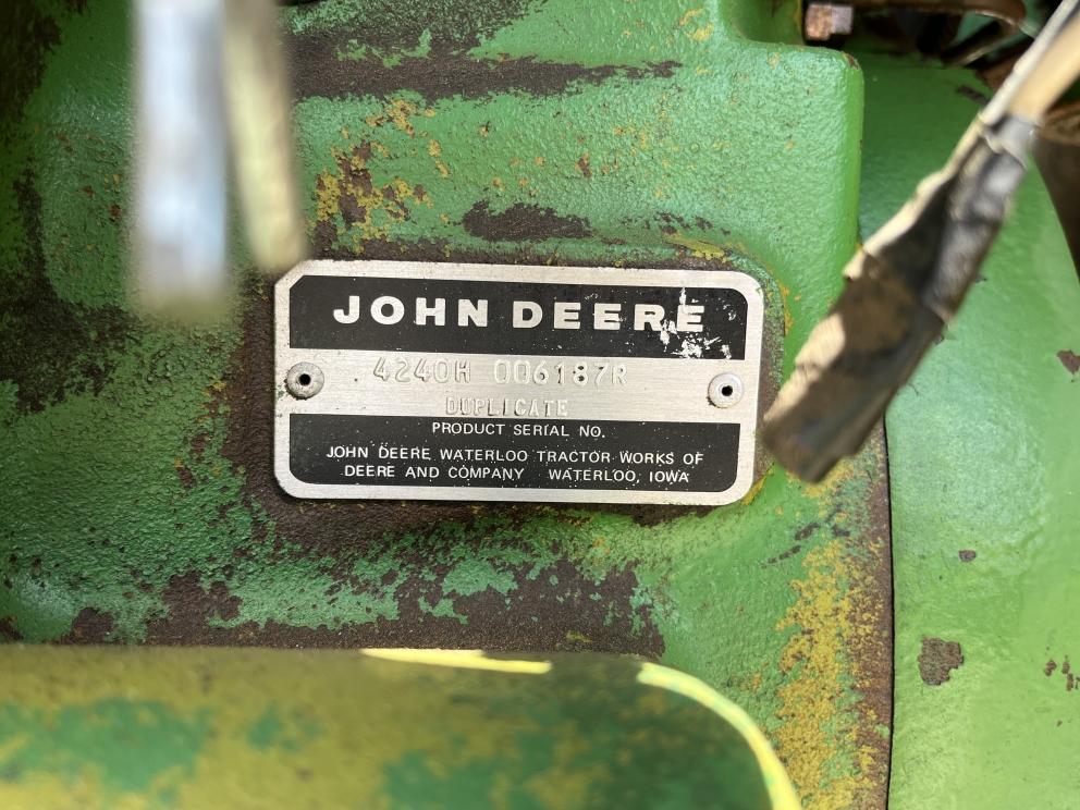 Image for 1979 John Deere 4240