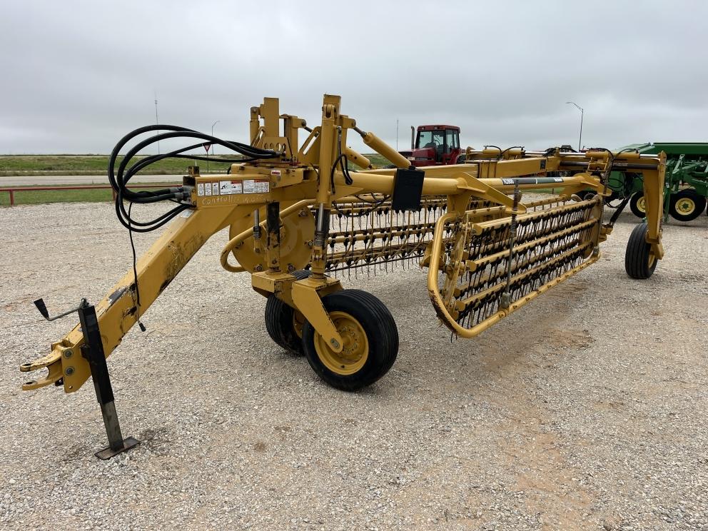 Image for 2018 Vermeer R2800