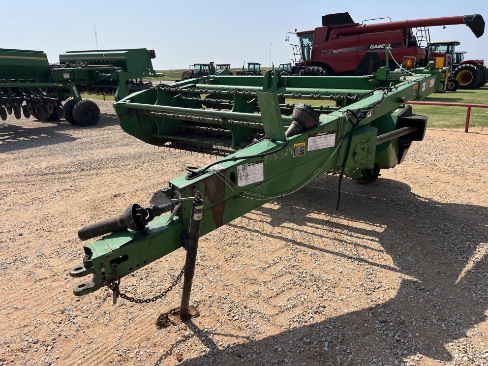Image for 1997 John Deere 820