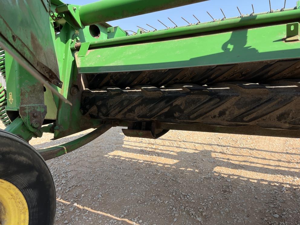 Image for 1997 John Deere 820