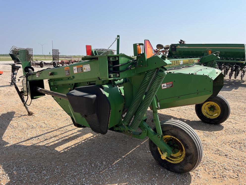 Image for 1997 John Deere 820