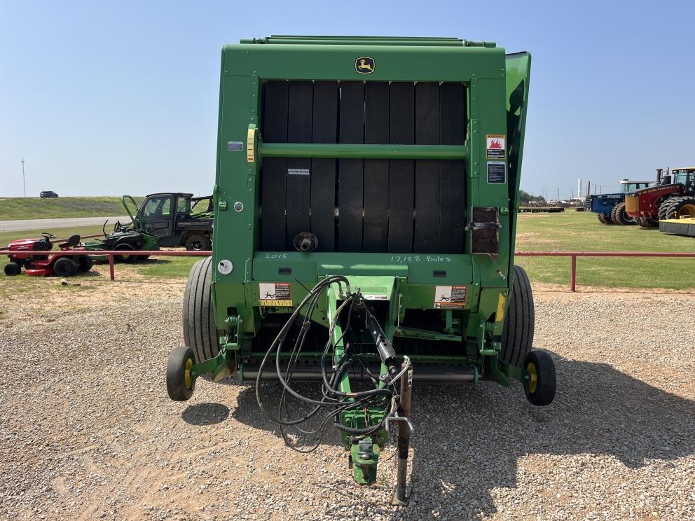 Image for 2015 John Deere 569