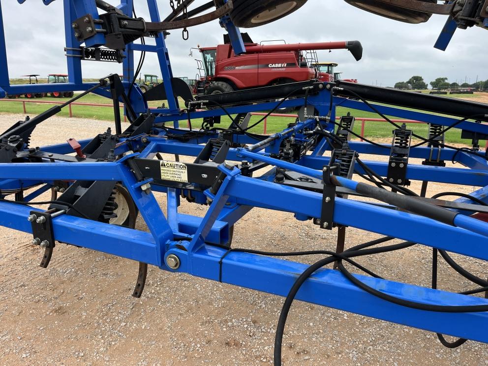 Image for 2014 New Holland ST830