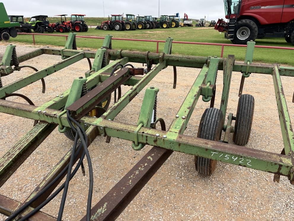 Image for John Deere 1600