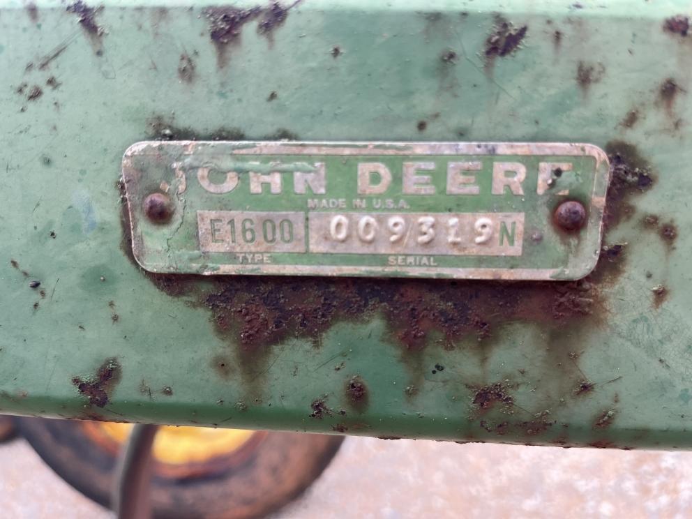 Image for John Deere 1600