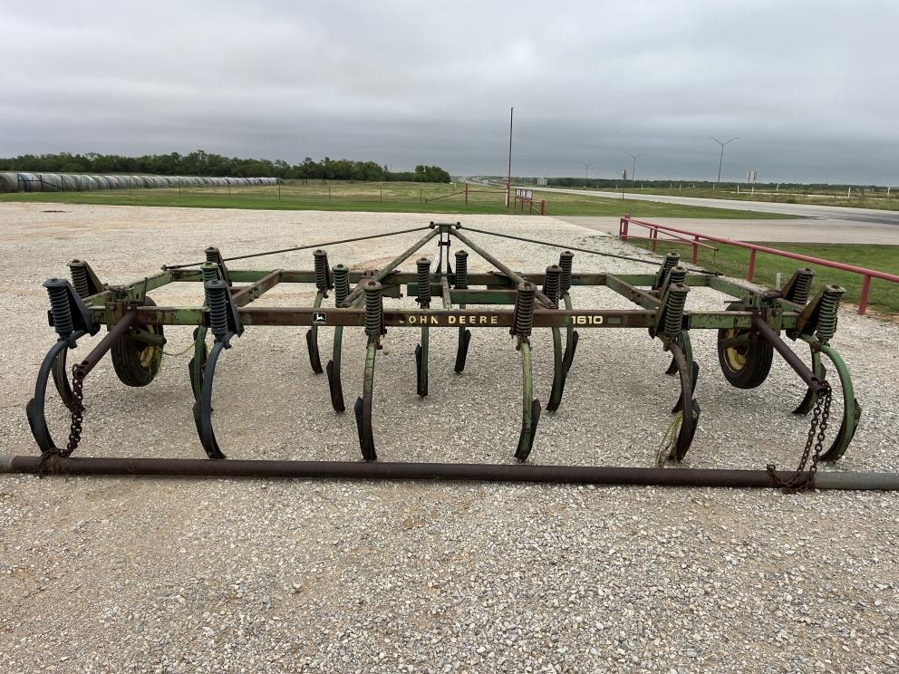 Image for John Deere 1610