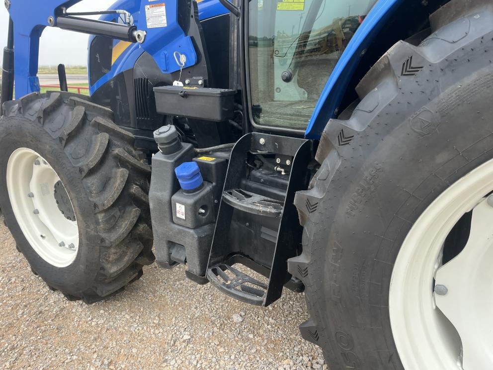 Image for 2020 New Holland WORKMASTER 120