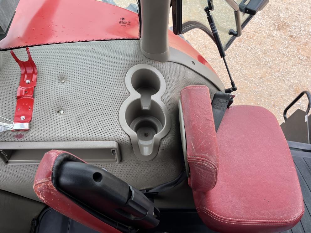 Image for 2013 Case IH MAGNUM 235
