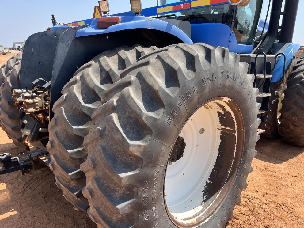 Image for 2002 New Holland TJ375
