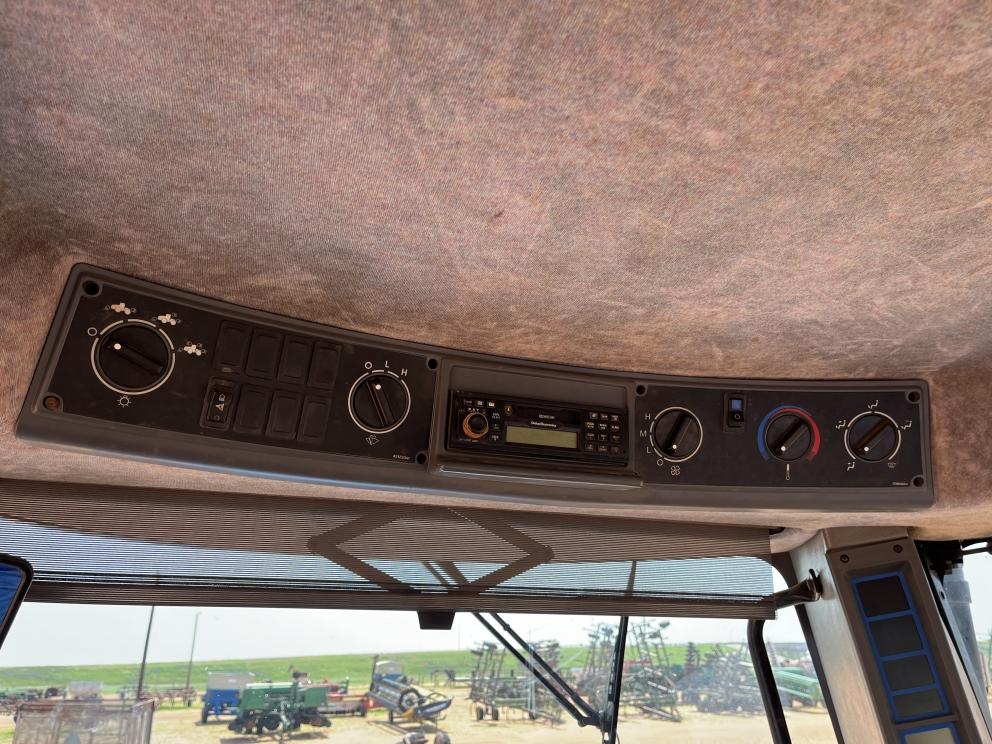 Image for 2002 New Holland TJ375
