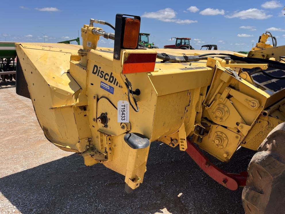 Image for 2009 New Holland H8060