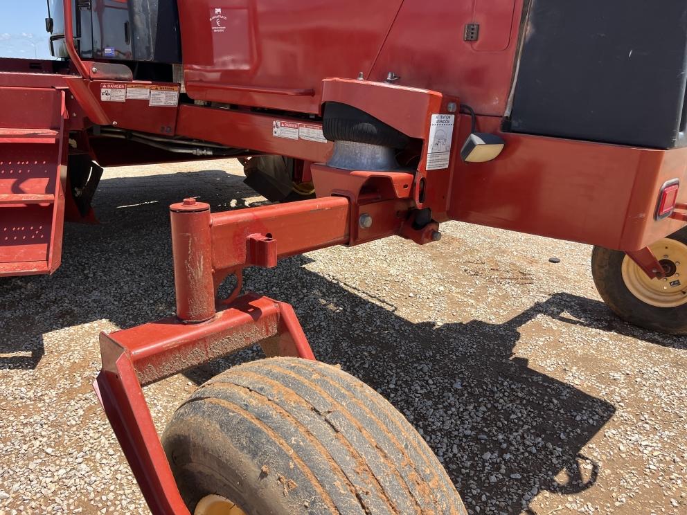 Image for 2009 New Holland H8060
