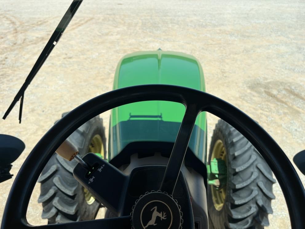 Image for 2008 John Deere 7830