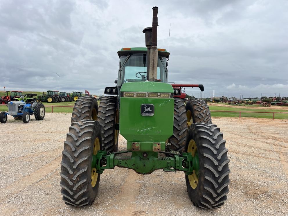 Image for 1991 John Deere 4755