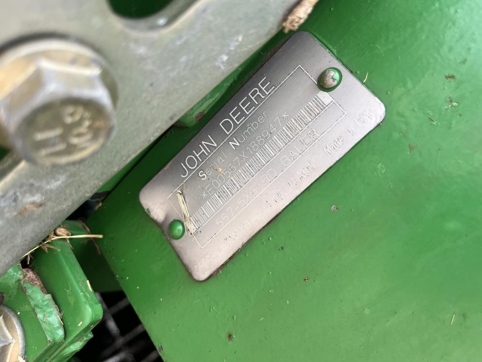 Image for 2002 John Deere 567
