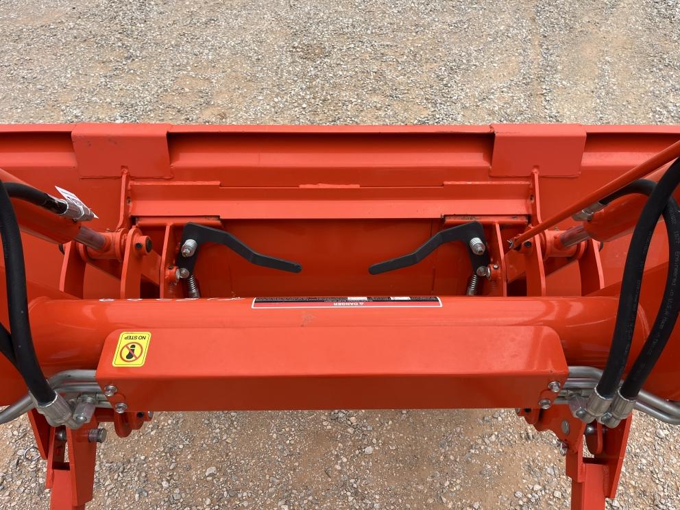 Image for 2023 Kubota LA1854