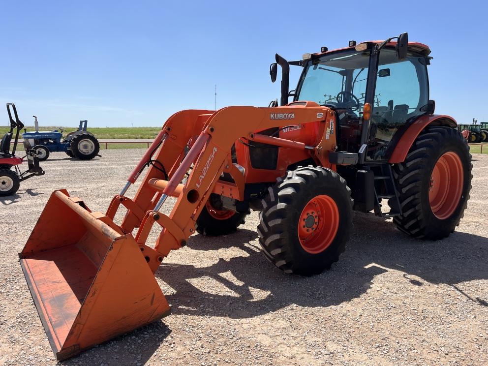Image for 2016 Kubota M135GX