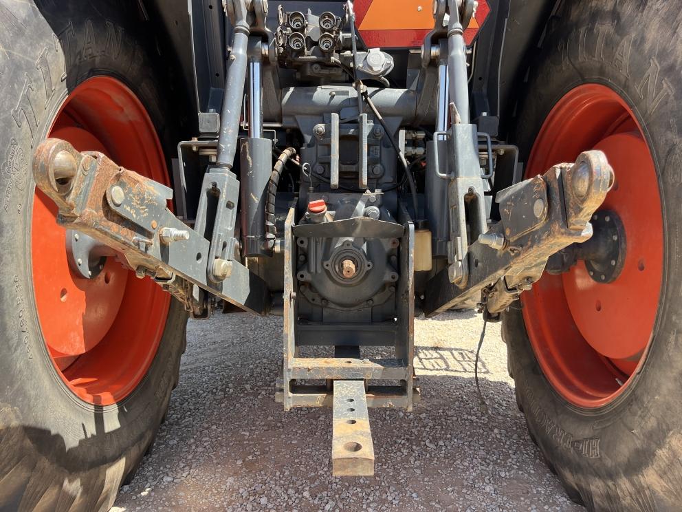 Image for 2016 Kubota M135GX