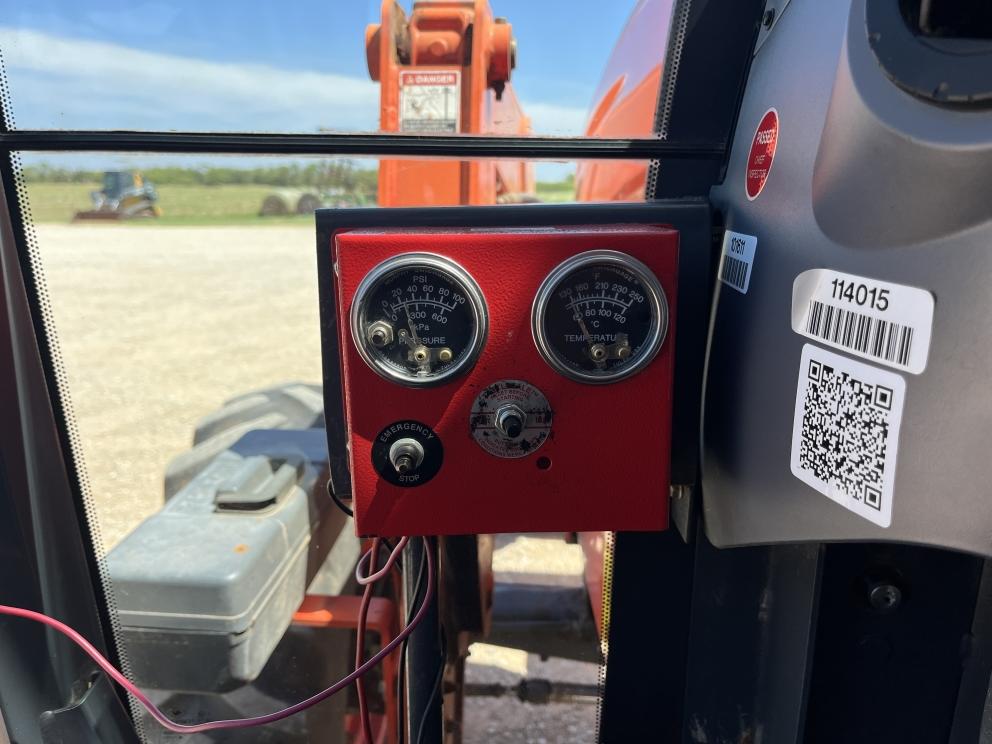 Image for 2016 Kubota M135GX