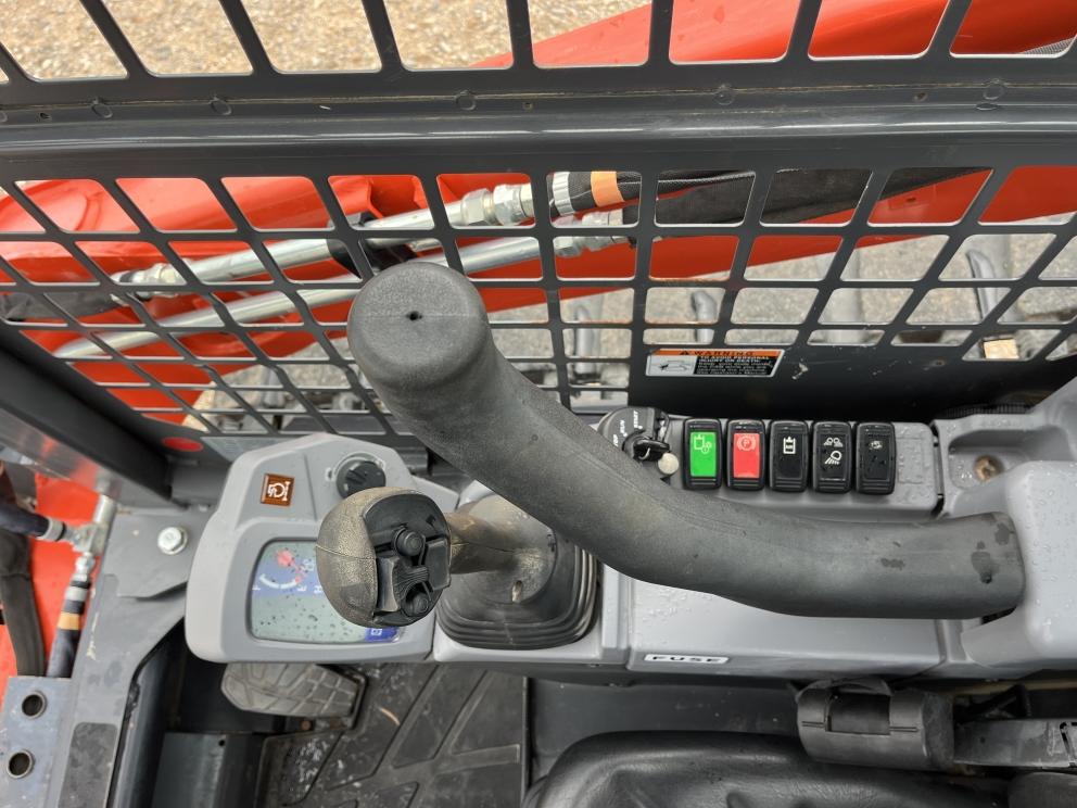 Image for 2022 Kubota SVL65-2
