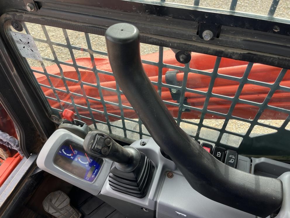 Image for Kubota SVL75-2